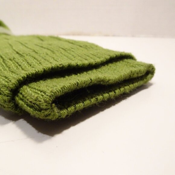 Danskin Vintage Olive Green Slouch Tube Socks Made in USA NEW Fits 9-11 - Picture 4 of 4